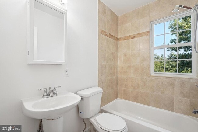 Building Photo - 3910 Yuma St NW