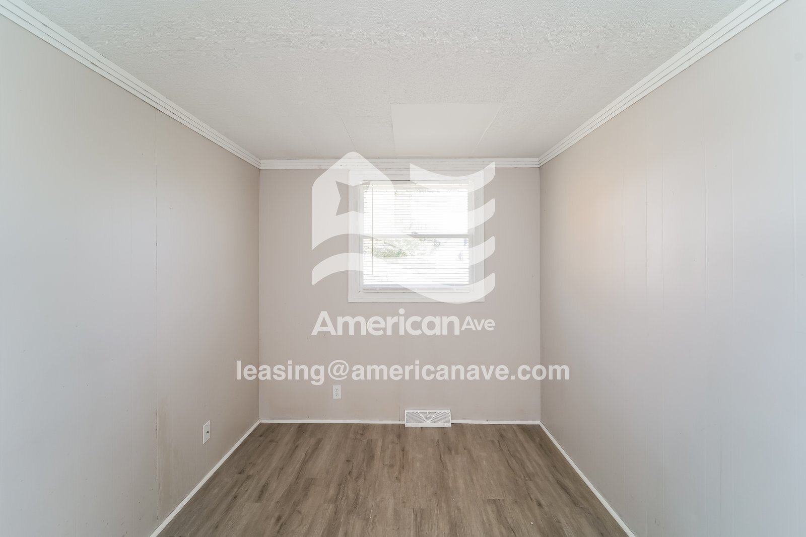 Building Photo - 24805 Wilson St