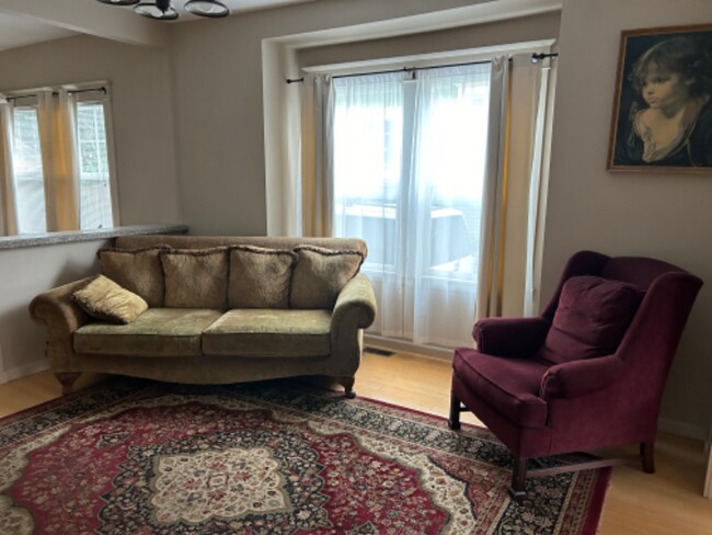 Building Photo - 3642 SE 27th Ave