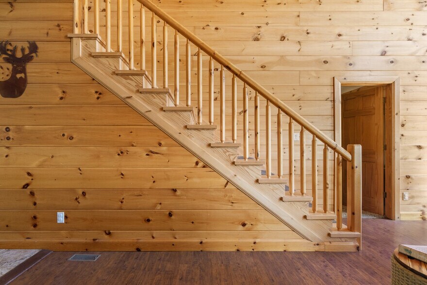 Building Photo - 129 Wildberry Dr