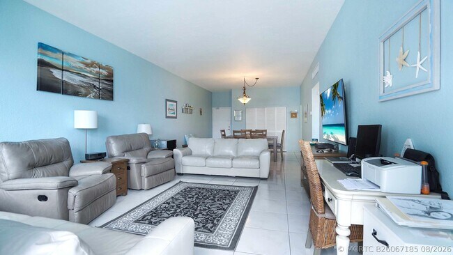 Building Photo - 4250 Galt Ocean Dr