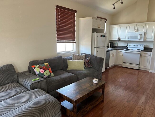 Building Photo - 1510 N 17th St