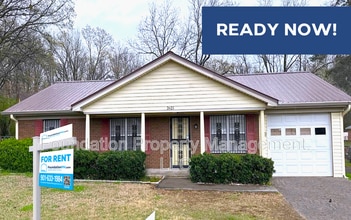 Building Photo - 2621 Derbyshire Ave