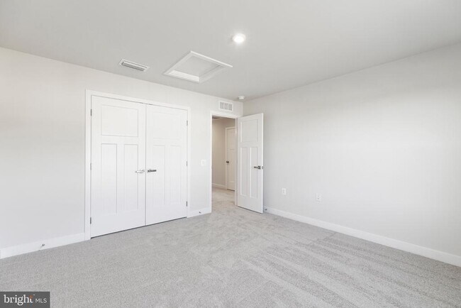 Building Photo - 4319 Southerby Dr