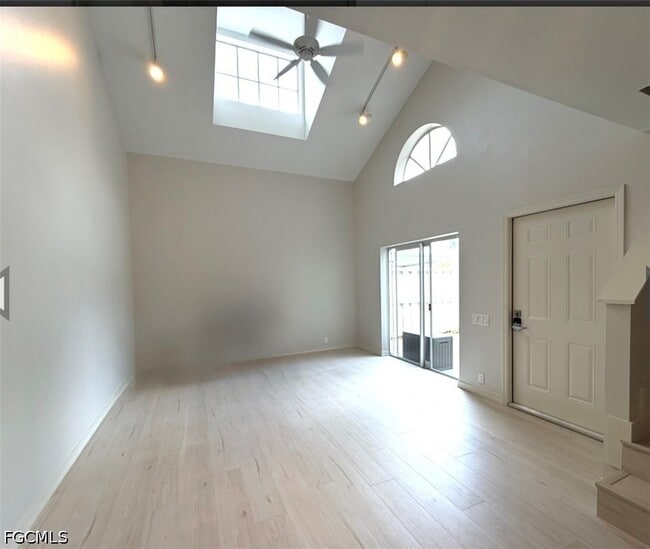 Building Photo - 13121 Whitehaven Ln