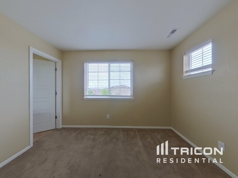 Building Photo - 22517 E Layton Cir