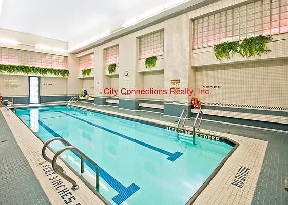 Building Photo - 301 W 57th St