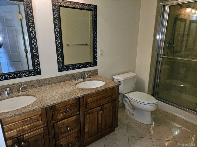 Building Photo - 934 Tower Ridge Cir