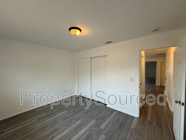 Building Photo - 1944 Hickock Ct