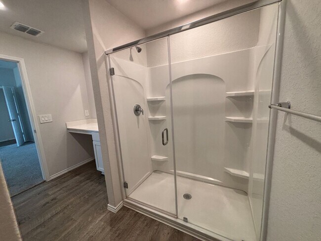 Building Photo - 2024 3-bed 2-bath home in Converse