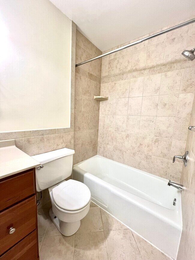 Building Photo - 11083 Saffold Way