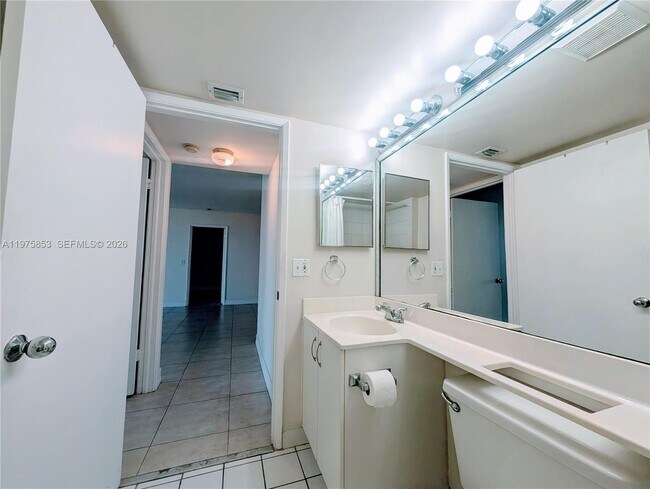 Building Photo - 3300 NE 191st St