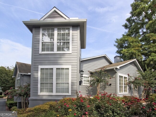 Building Photo - 632 Granville Ct