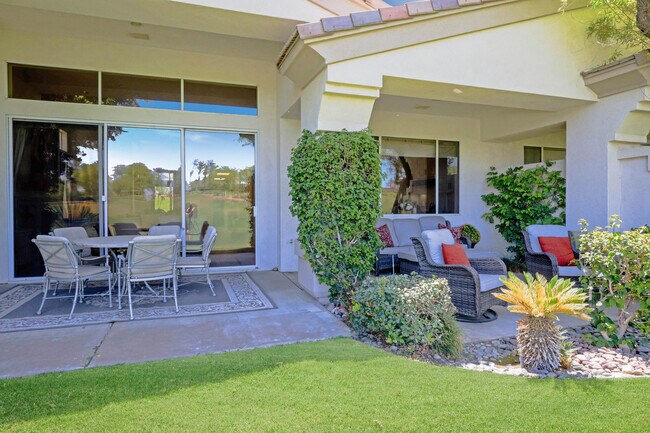 Building Photo - 371 Indian Ridge Dr