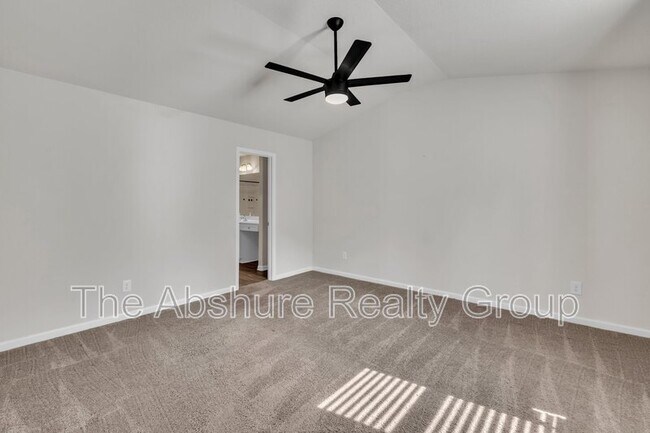 Building Photo - 79 Kinsale Ct