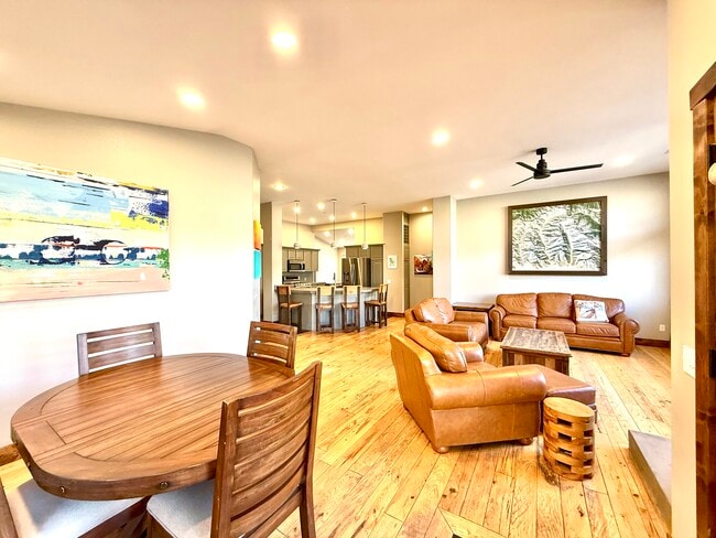 Building Photo - 4087 Worthington Dr