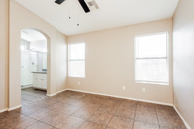 Building Photo - 1709 N 127th Ave