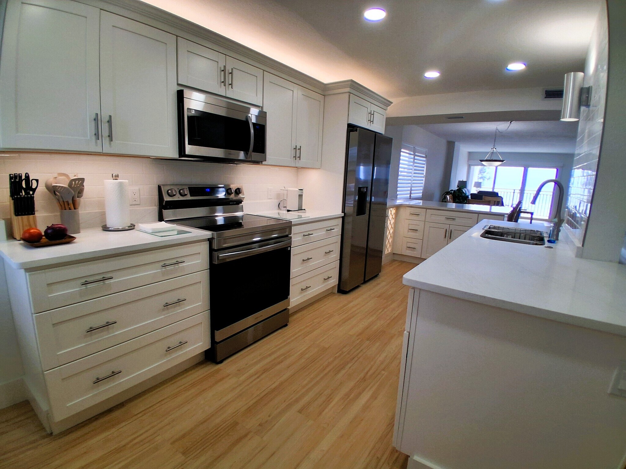 Building Photo - 19 Whispering Sands Dr