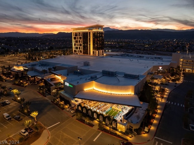 Building Photo - 7189 S Durango Dr