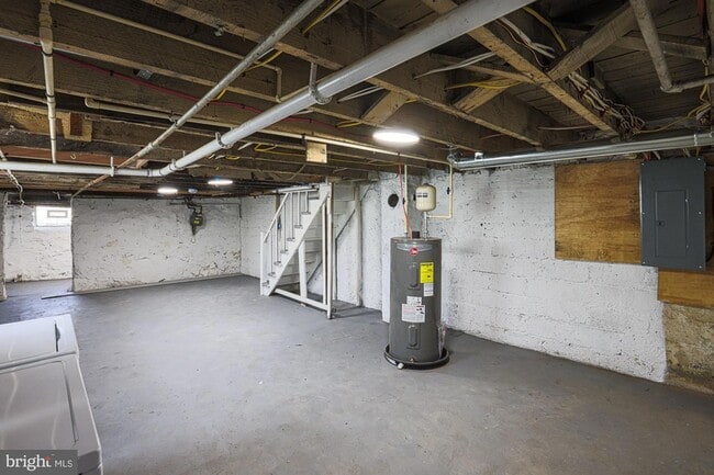 Building Photo - 2819 Presbury St