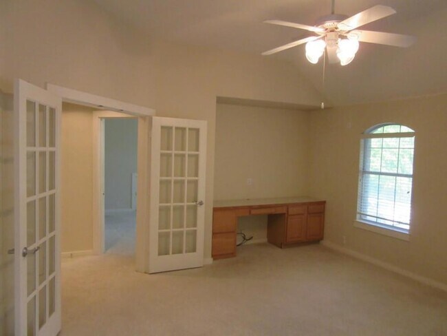 Building Photo - 3908 Michael Neill Dr