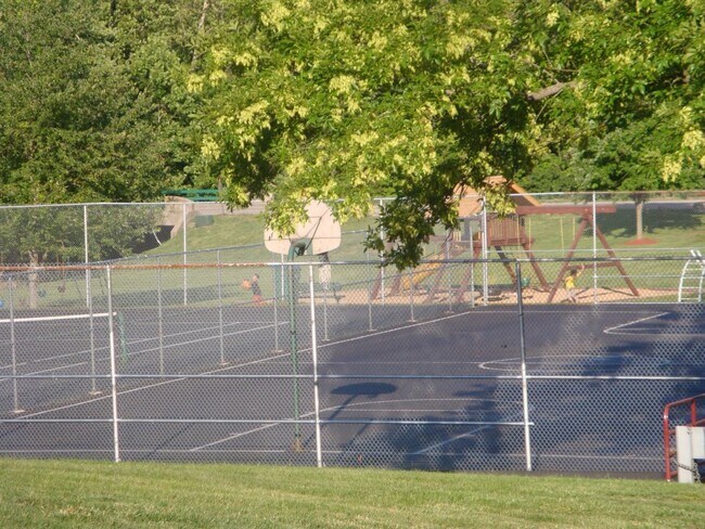 Building Photo - 1828 Marriott Ln