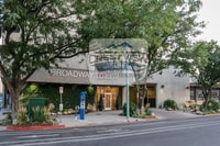 Building Photo - Broadway Condo
