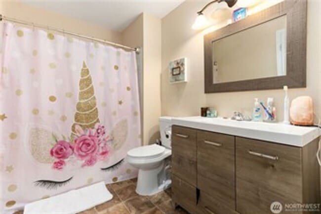 Building Photo - McKinley Duplex