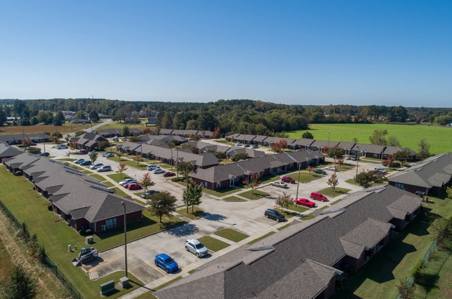 Building Photo - 17962 Arrowhead Drive