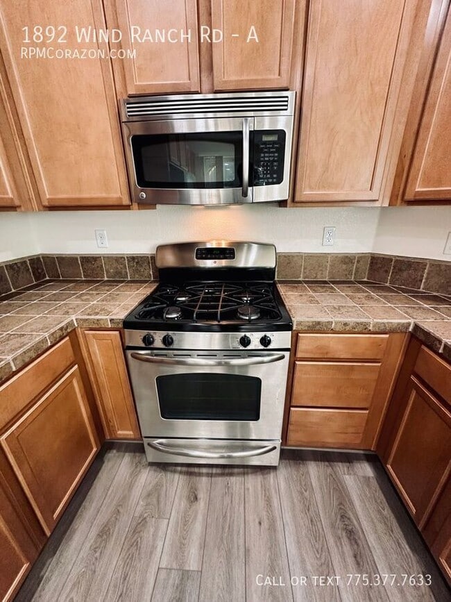 Building Photo - 1892 Wind Ranch Rd