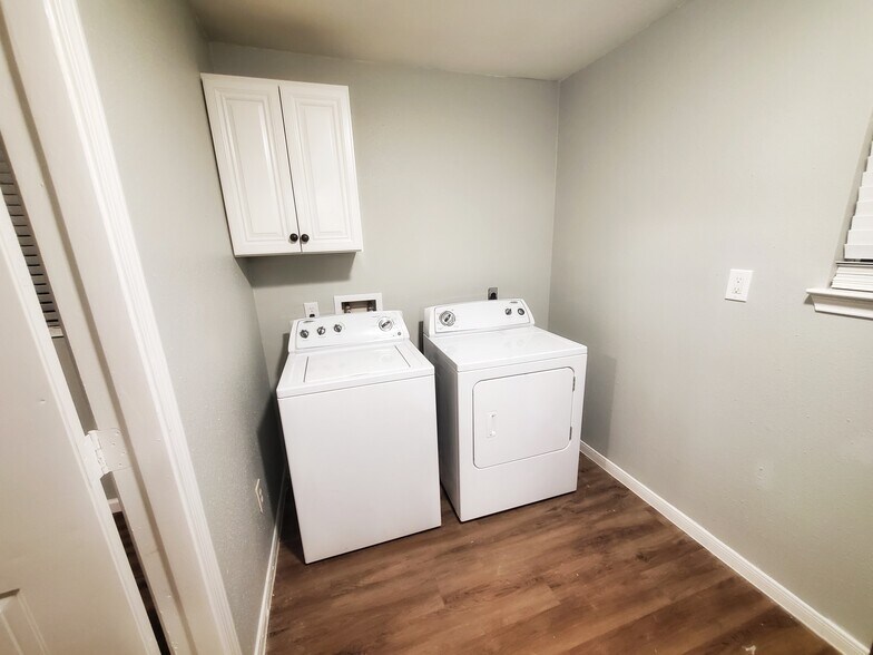 Large utility/laundry room is located at the end of the kitchen. - 37438 Meadowview Dr