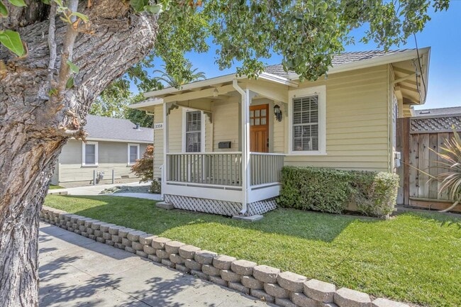 Building Photo - 1358 Fremont St