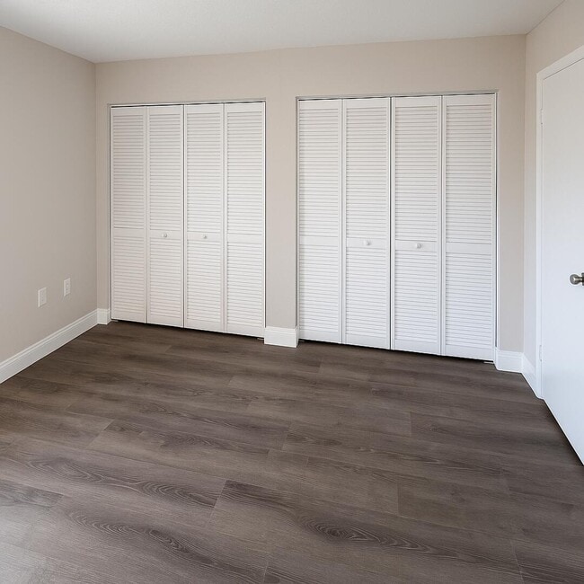 Building Photo - 2724 Vandiver Dr