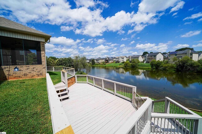 Building Photo - 458 Jewelwood Dr