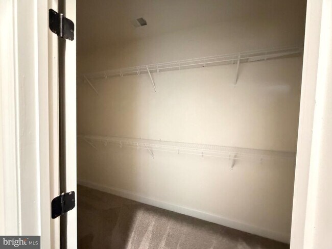 Building Photo - 3516 Timber Green Dr