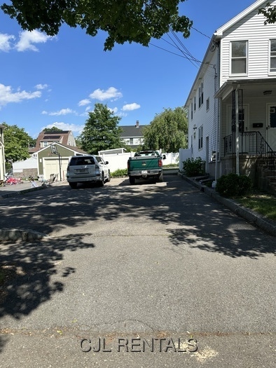 Building Photo - 25 Charlotte Rd