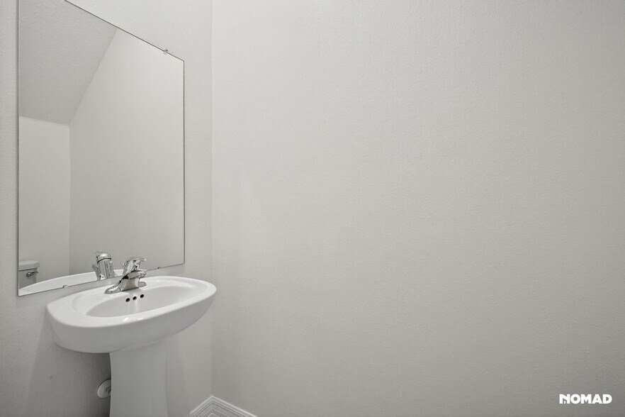 Building Photo - 10153 Trumpet Honeysuckle Wy