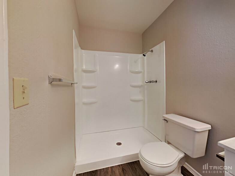 Building Photo - 8427 W Orchid Ln