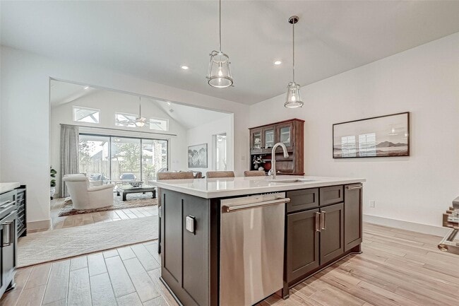 Building Photo - 24918 Flint Lake Dr