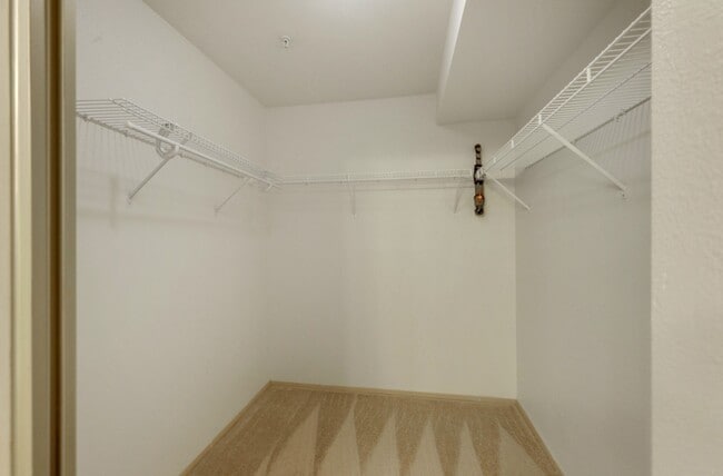 Building Photo - Move In Special! Get 8 Weeks FREE RENT at ...