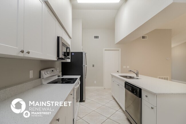 Building Photo - 1851 Calmar St NW