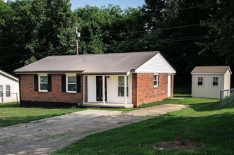 Building Photo - 208 Burley Way