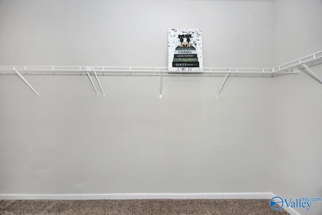 Building Photo - 106 Oak Fletcher Dr