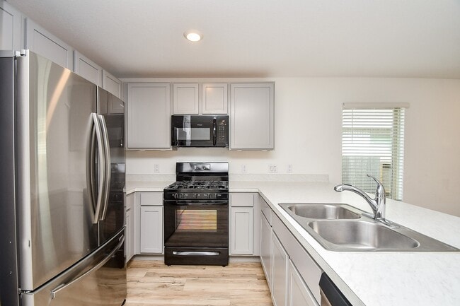 Building Photo - 24234 High Country Dr