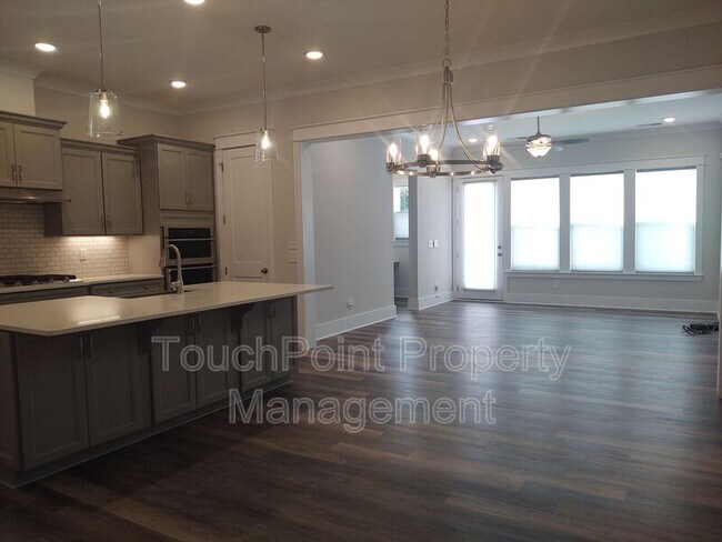 Building Photo - 4836 Blanchard Way