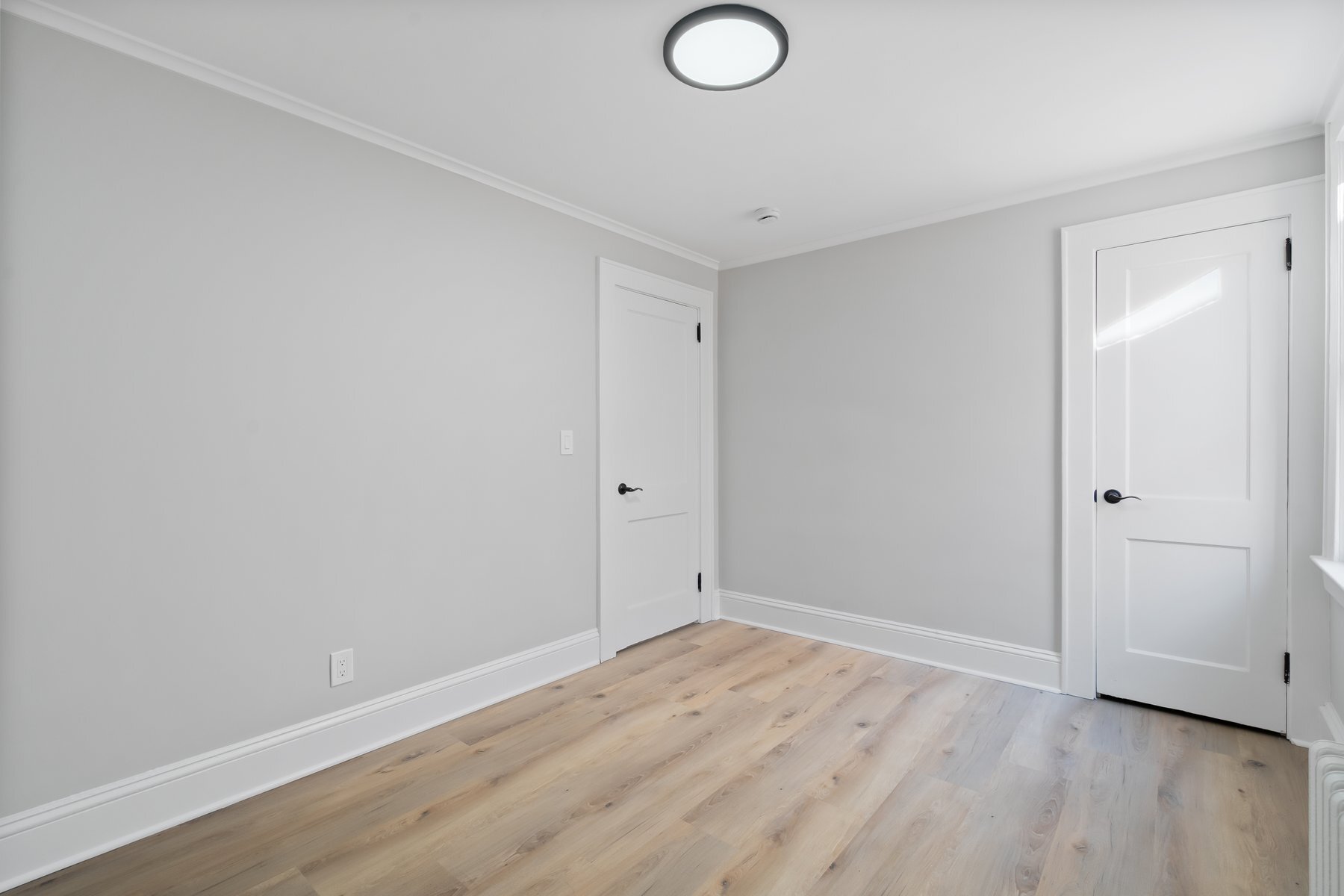 Building Photo - 895-901 Port Reading Ave