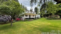 Building Photo - Sprawling 5 BD | 3 BA with Basement - Gresham