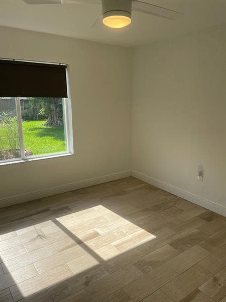 Building Photo - 1436 NE 2nd Ave