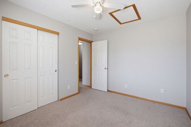 Building Photo - AVAILABLE NOW –   3 BD, 2 BA, 2 Car Garage - Pet Friendly | Wellington, CO