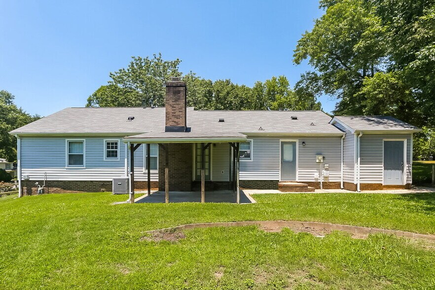 Building Photo - 7506 Pirates Cove Ct